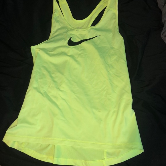 Nike Tops - Nike pro tank top